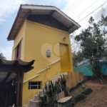 Casa à venda com 5 quartos, sendo 2 suítes, no condomínio Cinco Lagos Portaria II, Mairiporã - SP