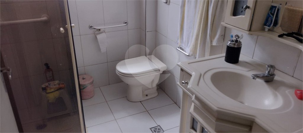 Casa à venda com 3 quartos, sendo 1 suíte, em Jardim Guairaca, São Paulo, SP