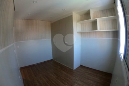 Apartamento à venda com 2 suítes em Vila Todos Os Santos, Indaiatuba, SP
