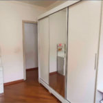 Ótimo apartamento com 2 quartos e vaga de garagem