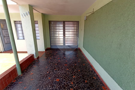 Casa à venda com 2 quartos no Centro, Itapetininga, SP
