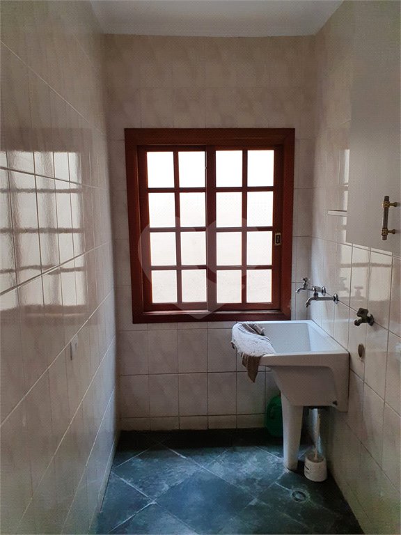 Sobrado à venda com 4 quartos, sendo 2 suítes, em Tremembé, São Paulo, SP