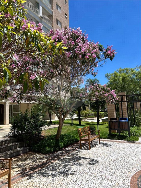 Apartamento à venda com 2 suítes em Vila Oliveira, Mogi das Cruzes, SP
