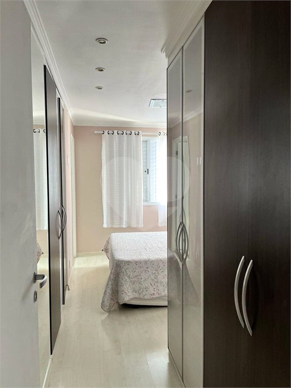 Apartamento à venda com 4 quartos, sendo 3 suítes,  em Lar São Paulo, São Paulo, SP