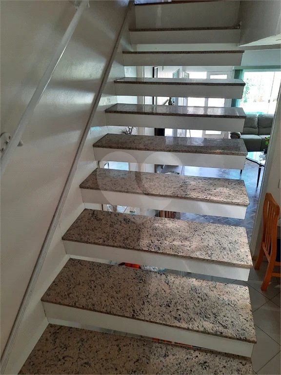 Casa à venda com 5 quartos, sendo 2 suítes, em Vila Nova Cachoeirinha, São Paulo, SP