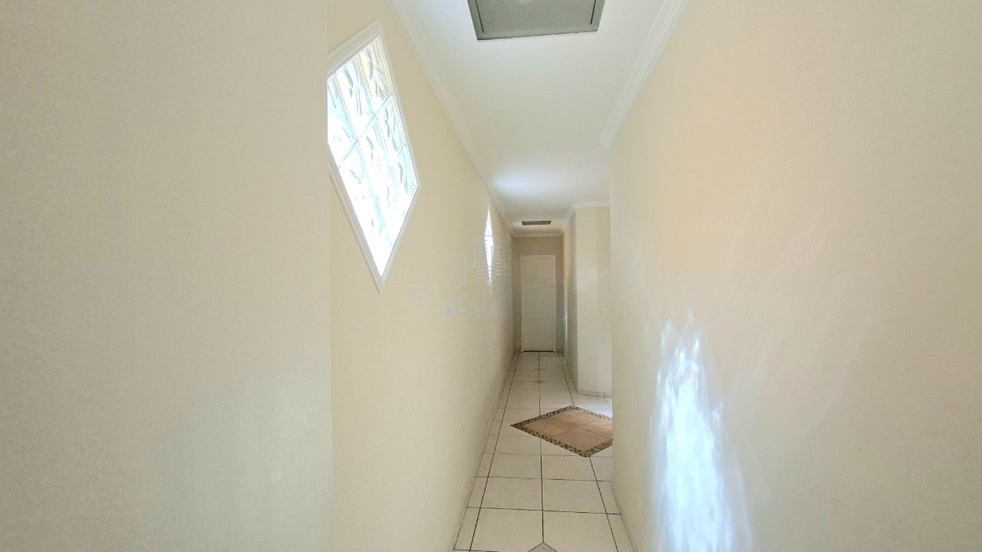 Casa com 3 dormitórios à venda, 182 m² por R$ 1.390.000,00 - Campo Grande - Santos/SP