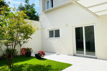 Casa à venda com 4 quartos, sendo 2 suítes, no condomínio Residencial Vila Lagos, São Paulo - SP