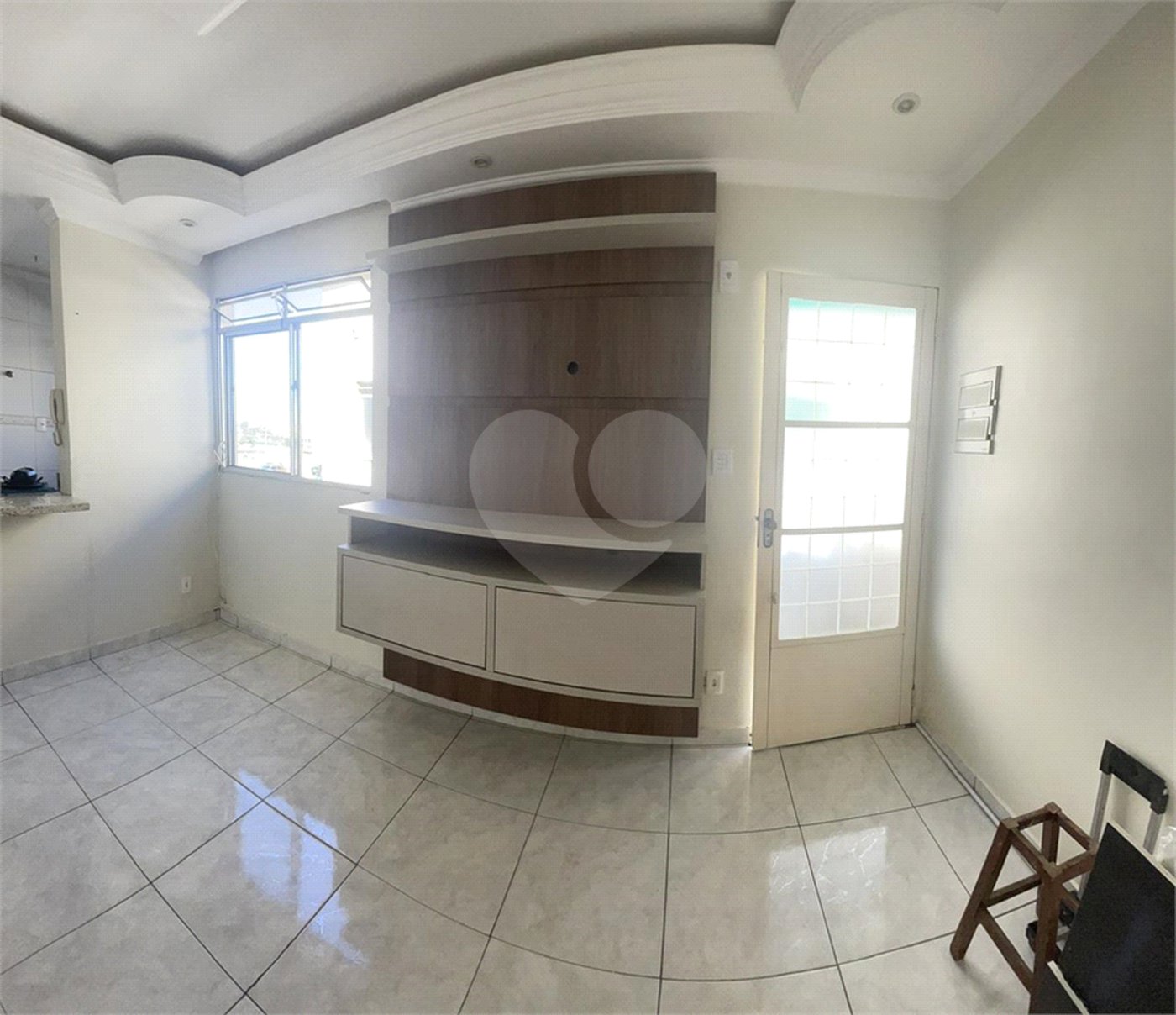 Apartamento à venda com 2 quartos em Jundiapeba, Mogi das Cruzes, SP
