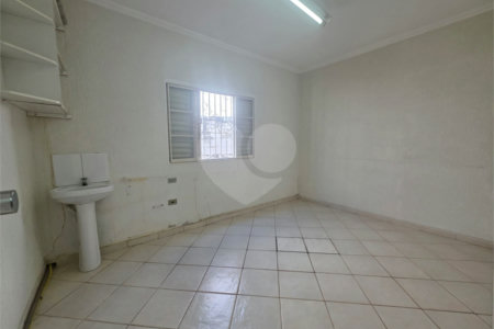 Casa à venda com 2 quartos, sendo 1 suíte,  em Santa Rosa, Vinhedo, SP