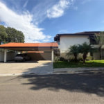 Casa à venda com 4 suítes no condomínio Granja Olga II, Sorocaba - SP