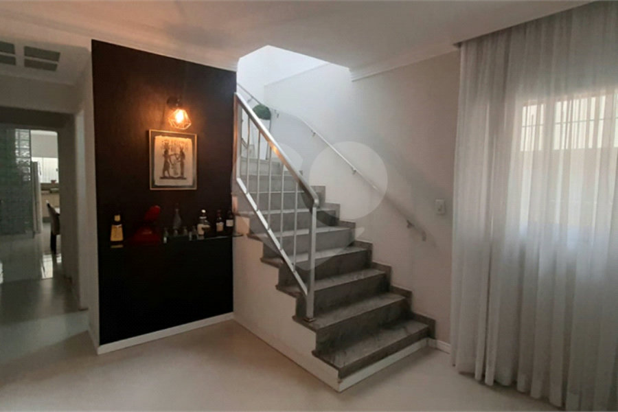Sobrado à venda com 3 quartos, sendo 1 suíte, em Tucuruvi, São Paulo, SP