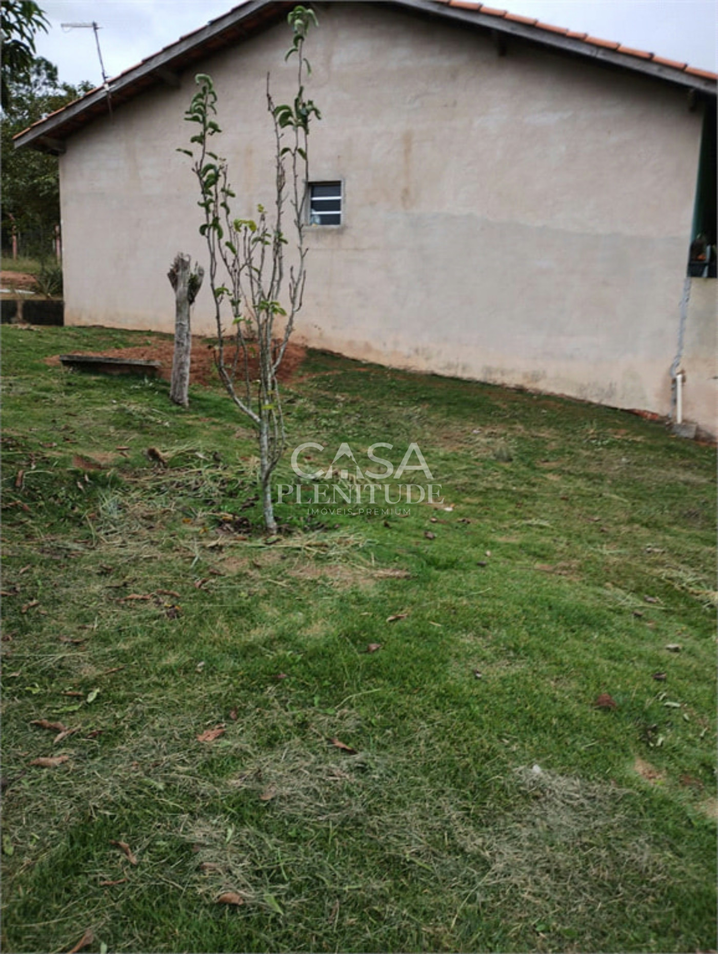 Chácara à venda com 3 quartos, sendo 1 suíte,  em Área Rural de Sarapuí, Sarapuí, SP