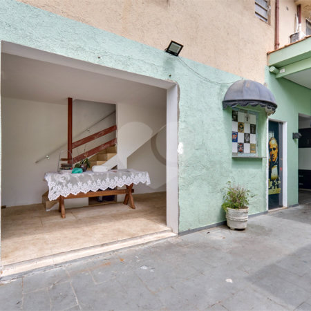 Casa à venda com 5 quartos, sendo 3 suítes, em Santo Amaro, São Paulo, SP