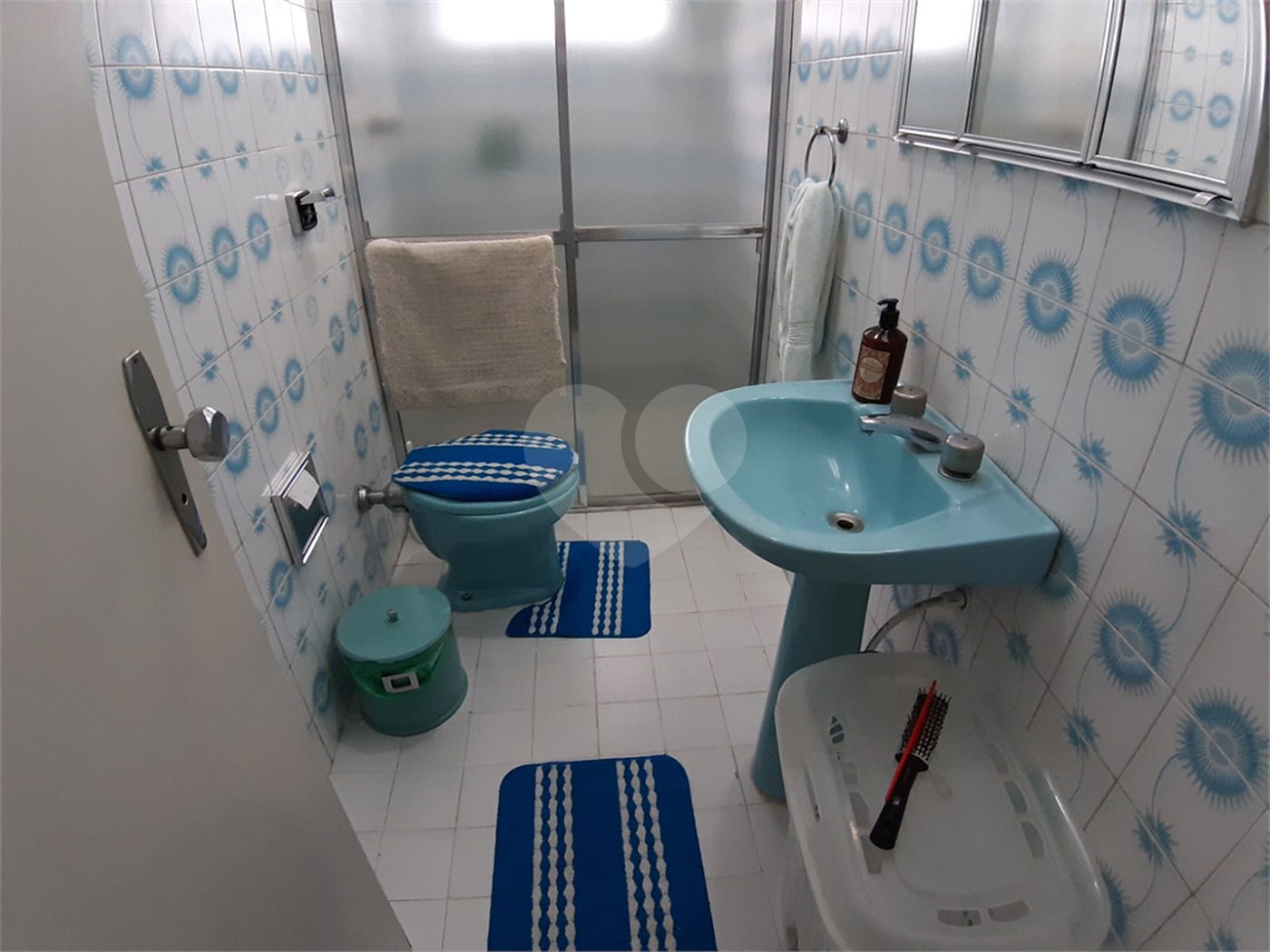 Sobrado à venda com 3 quartos, sendo 1 suíte,  em Jardim Floresta, São Paulo, SP