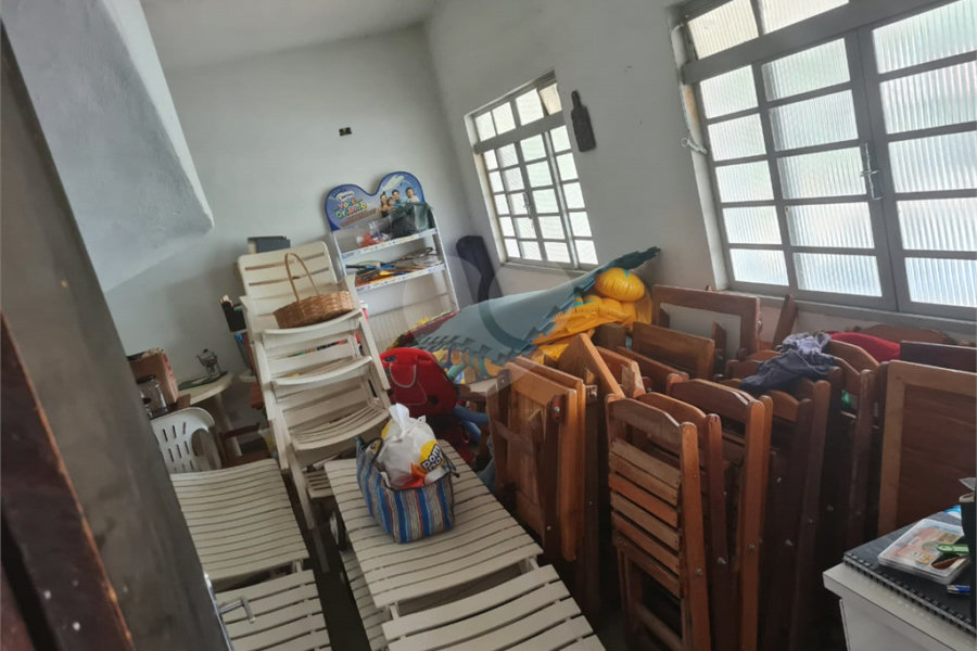 Chácara à venda com 4 quartos, sendo 2 suítes, em Jaraguá, São Paulo, SP