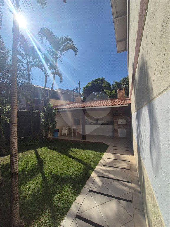 Casa à venda com 3 quartos, sendo 1 suíte, no condomínio Mariana, São Paulo - SP