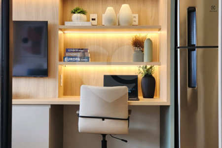 Studio 28M2 para locação em Moema Pássaros