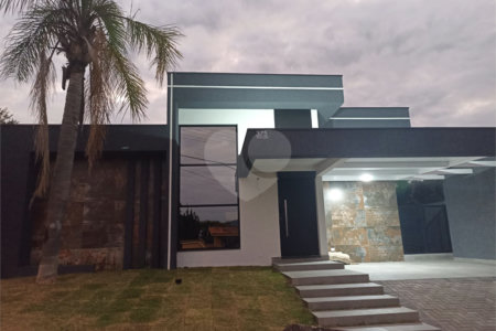 Casa à venda com 3 suítes em Alpes D'ouro, Bom Jesus dos Perdões, SP
