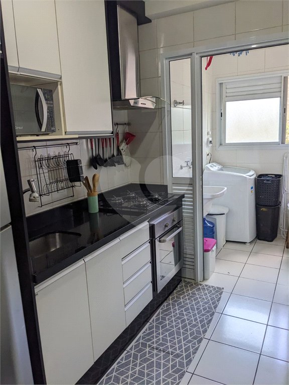 Apartamento à venda com 2 quartos, sendo 1 suíte,  em Jardim Rosa de Franca, Guarulhos, SP