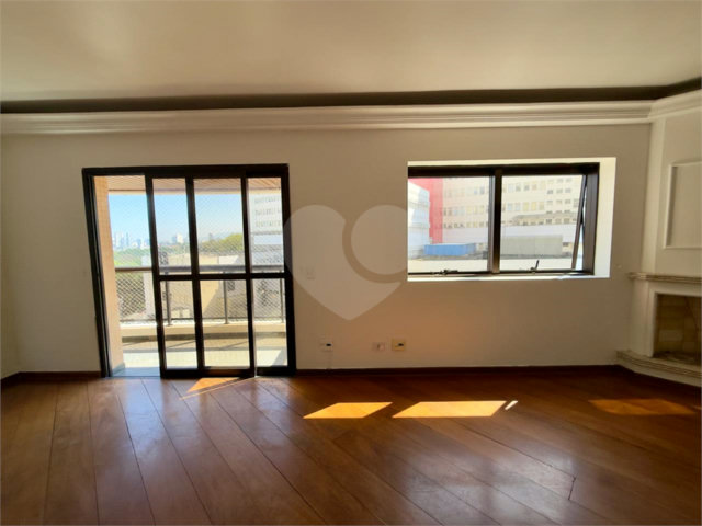 Apartamento à venda com 4 quartos, sendo 2 suítes,  em Santana, São Paulo, SP