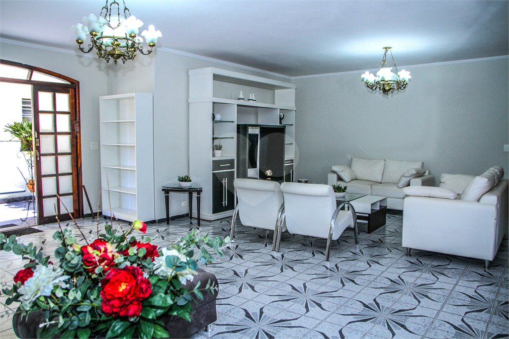 Casa à venda ou para alugar com 4 quartos, sendo 2 suítes, em Vila Santa Catarina, São Paulo, SP