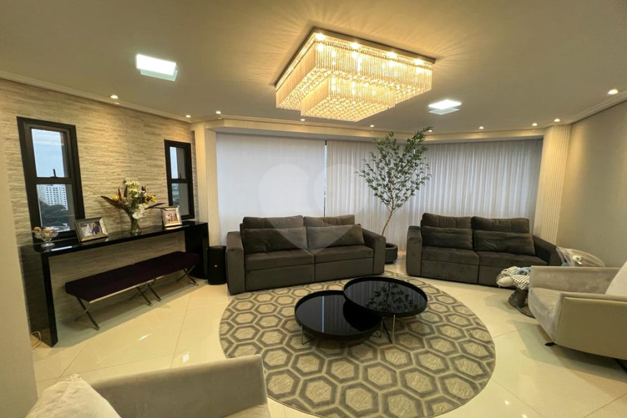 Apartamento à venda com 3 suítes em Santana, São Paulo, SP