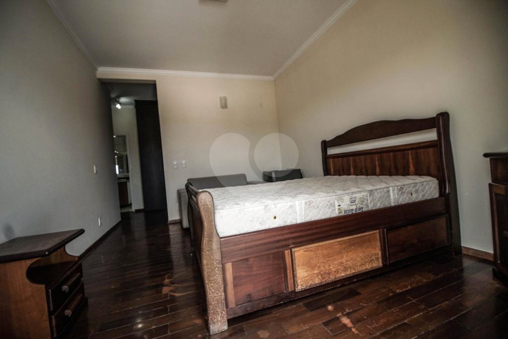 Casa à venda com 4 quartos, sendo 1 suíte,  no condomínio Ibiti do Paço, Sorocaba - SP