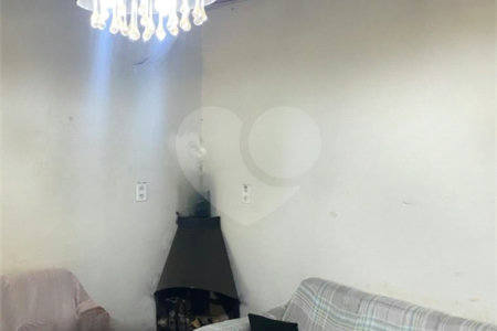 Casa à venda com 3 quartos, sendo 1 suíte, em Coophafronteira, Ponta Porã, MS