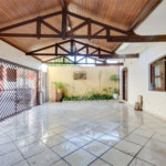 Sobrado à venda com 4 quartos, sendo 1 suíte, em Alto da Boa Vista, São Paulo, SP