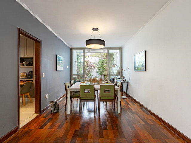 Sobrado à venda com 3 quartos, sendo 1 suíte,  em Alto da Boa Vista, São Paulo, SP
