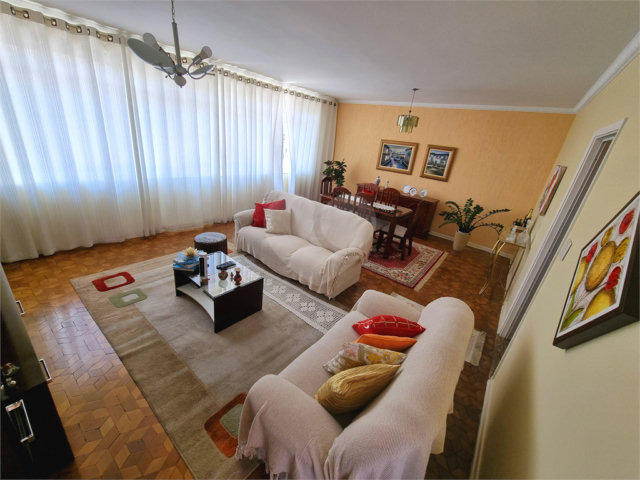 Sobrado à venda com 4 quartos, sendo 1 suíte,  em Vila Aurora (zona Norte), São Paulo, SP