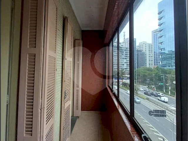 Apartamento para alugar com 2 quartos em Jardim América, São Paulo, SP