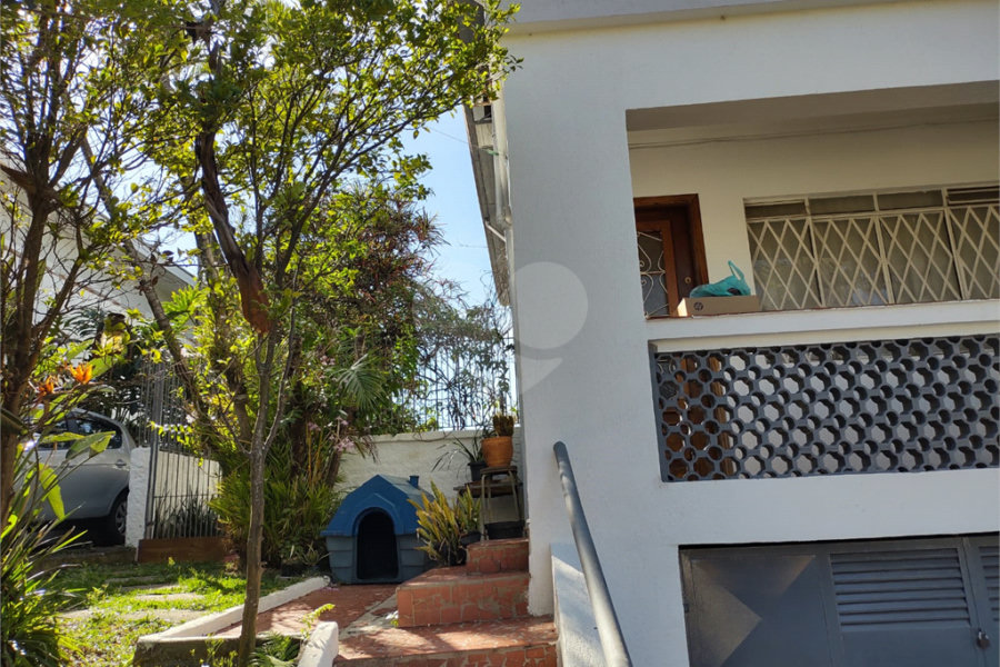 Sobrado à venda com 3 quartos em Tremembé, São Paulo, SP
