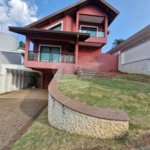 Casa à venda ou para alugar com 3 quartos, sendo 1 suíte, no condomínio Recanto dos Paturis, Vinhedo - SP