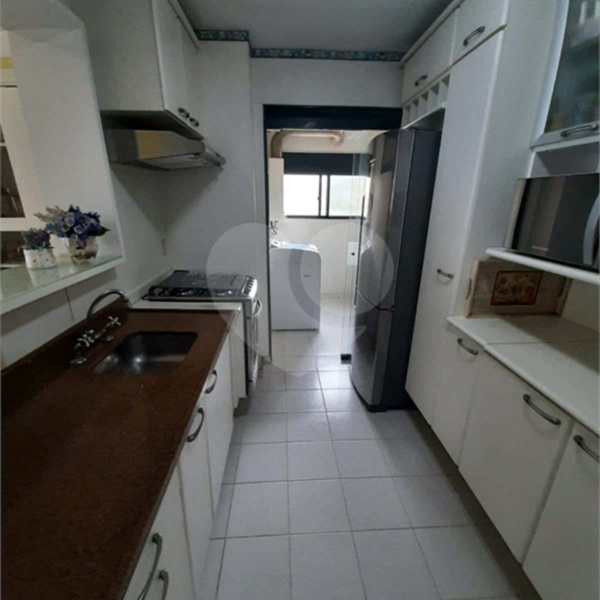 Apartamento à venda com 3 quartos, sendo 1 suíte, em Santo Amaro, São Paulo, SP