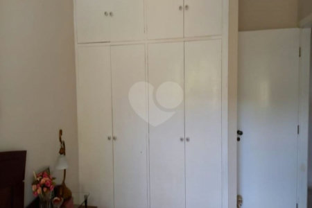 Casa à venda com 3 quartos, sendo 1 suíte,  em Bosque, Vinhedo, SP