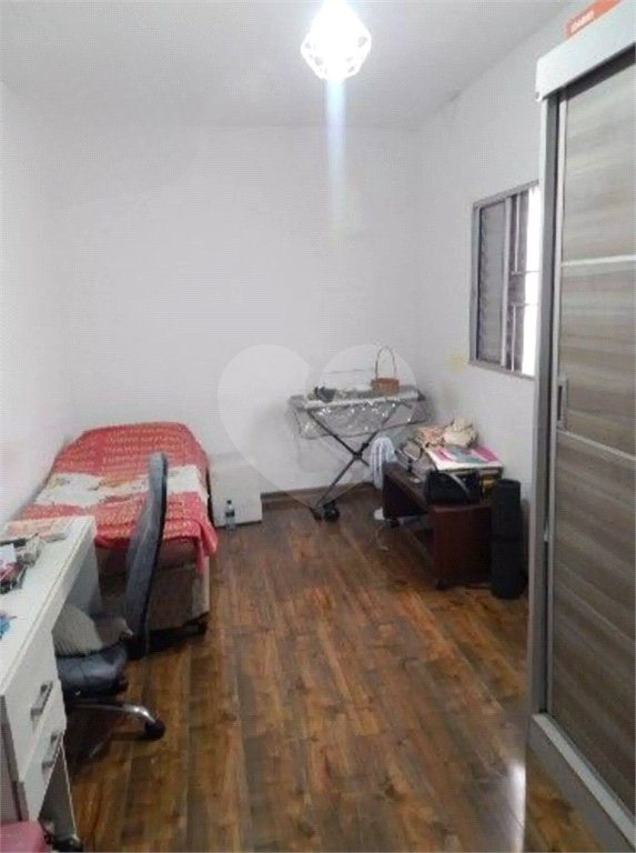 Sobrado à venda com 3 quartos, sendo 1 suíte, em Vila Ré, São Paulo, SP