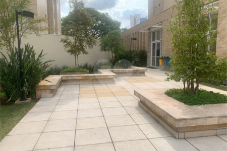 Apartamento à venda com 3 suítes em Lapa, São Paulo, SP