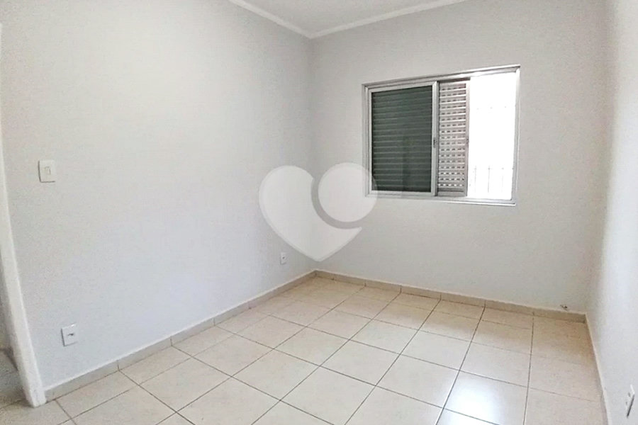 Sobrado à venda com 13 quartos, sendo 1 suíte,  em Jardim São Paulo(zona Norte), São Paulo, SP