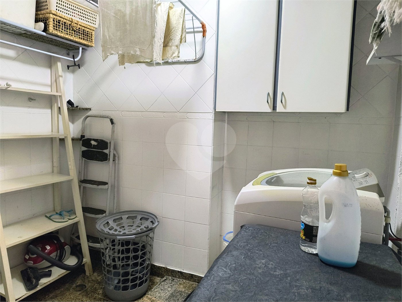 Casa à venda com 4 suítes em Roseira, Mairiporã, SP
