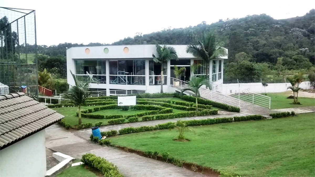 Terreno à venda no condomínio Brisa 1, Mogi das Cruzes - SP