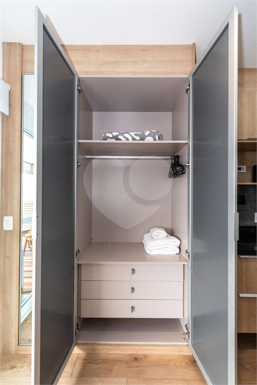 Apartamento à venda com 1 quarto em Pinheiros, São Paulo, SP