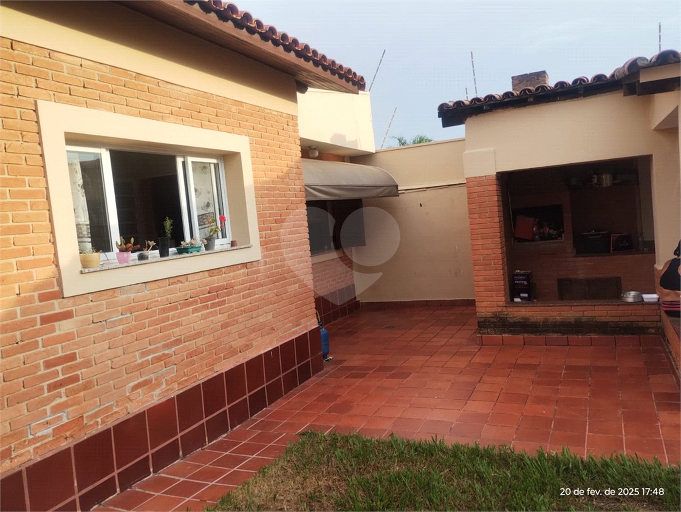 Casa à venda com 4 quartos, sendo 1 suíte, em Jardim Celani, Salto, SP