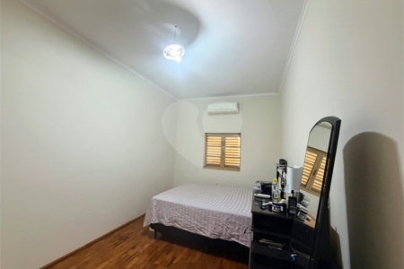 Casa à venda com 4 quartos em Ipiranga, Ribeirão Preto, SP