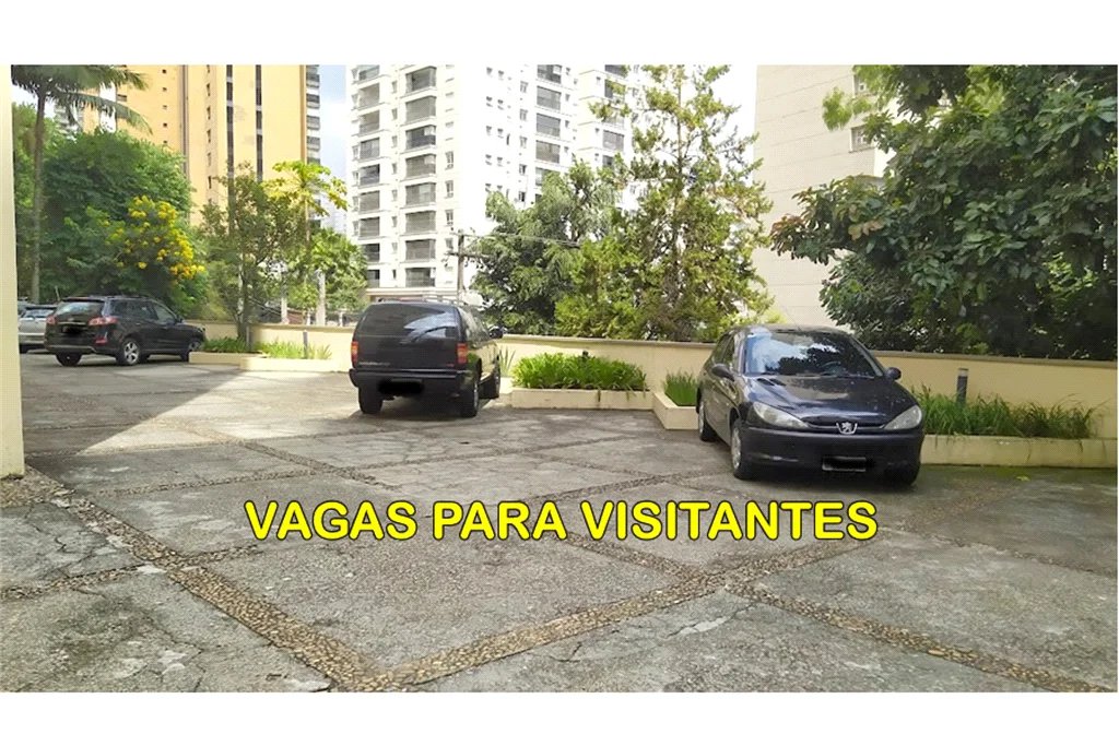 Apartamento à venda com 3 quartos, sendo 1 suíte,  em Vila Suzana, São Paulo, SP