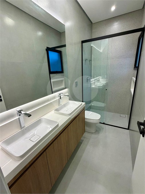 Casa à venda com 3 suítes no condomínio Le France, Sorocaba - SP