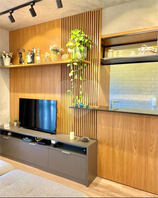 Apartamento à venda com 3 quartos, sendo 1 suíte, em Vila Guilherme, São Paulo, SP