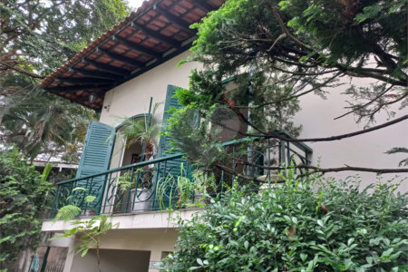 Sobrado à venda ou para alugar com 4 suítes em Butantã, São Paulo, SP