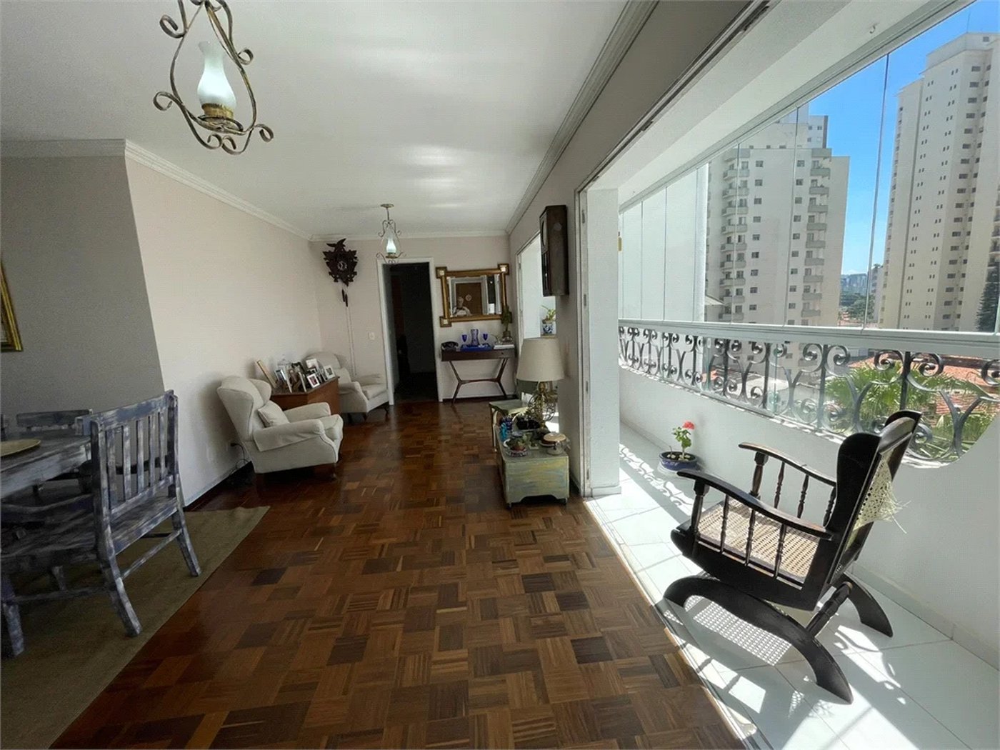 Apartamento à venda com 3 quartos, sendo 1 suíte, em Brooklin Paulista, São Paulo, SP