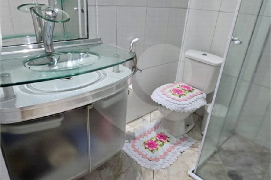 Casa à venda com 2 quartos, sendo 1 suíte,  em Vila Bonilha, São Paulo, SP